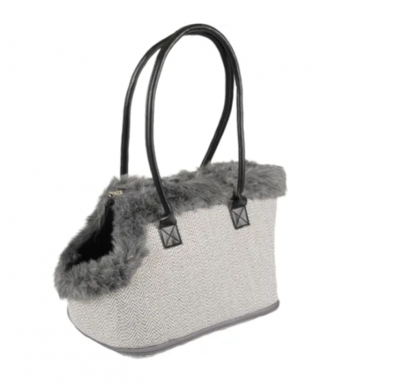 ����� �� ������ Esmee Grey